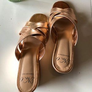 No. 6 Orlando Wedge Rose Gold- Never worn!!